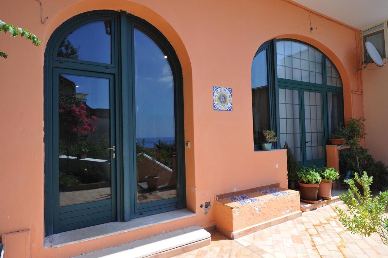 Casa Patty...Breath-Taking View! Leilighet Positano Eksteriør bilde